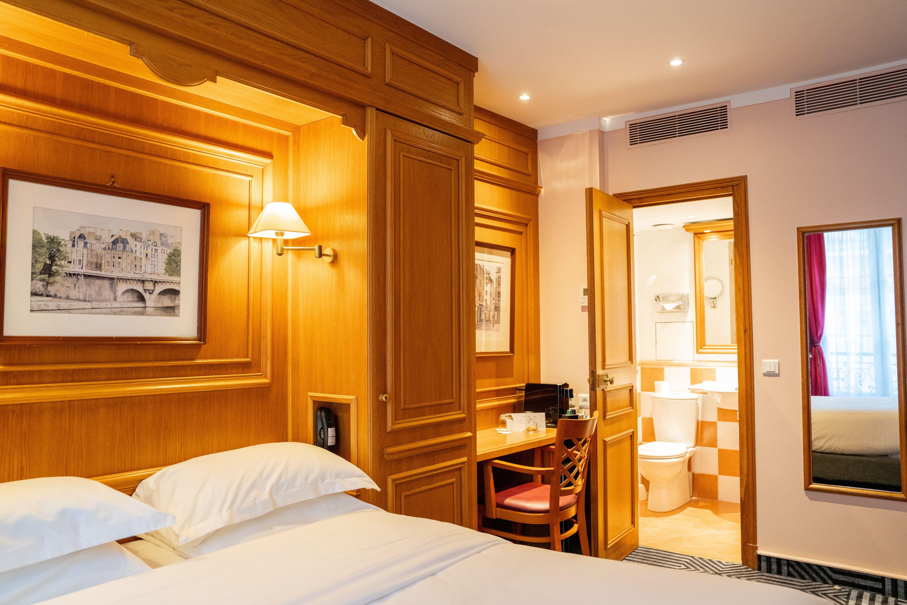 De Fleurie - Saint-germain-des-pres 3*